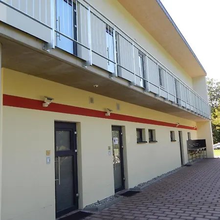 Am Treidlerweg - Holzfass 2 * Prossen